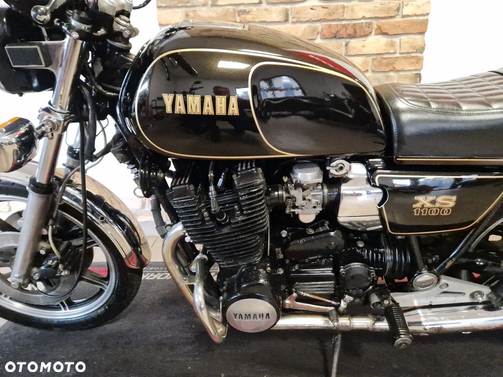 Yamaha XS - 19