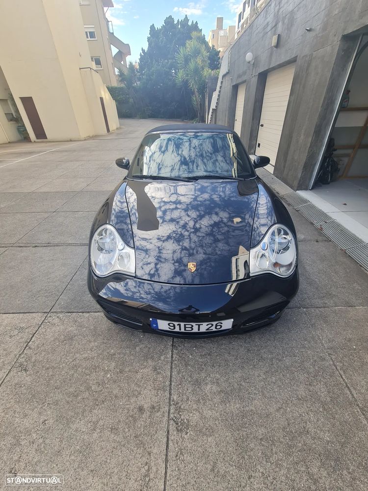 Porsche 911 (996) Carrera 4S Cabrio - 13