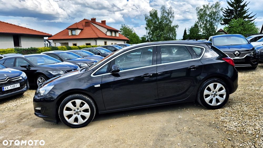 Opel Astra 1.4 Turbo Sport - 24