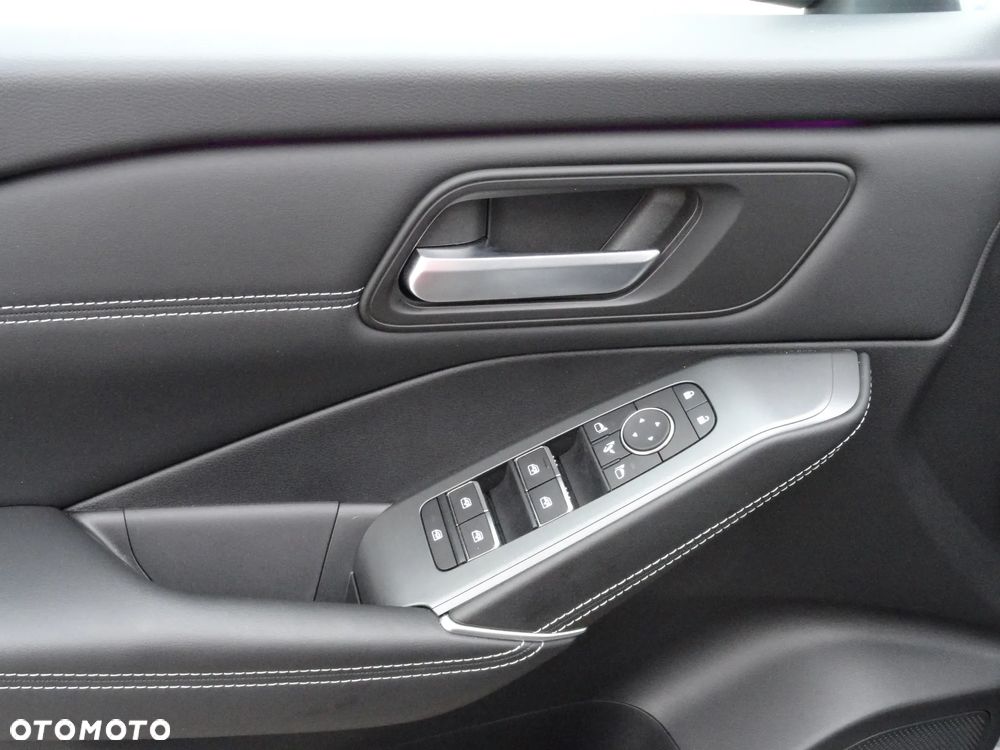 Nissan Qashqai 1.3 DIG-T MHEV Xtronic N-Connecta - 23