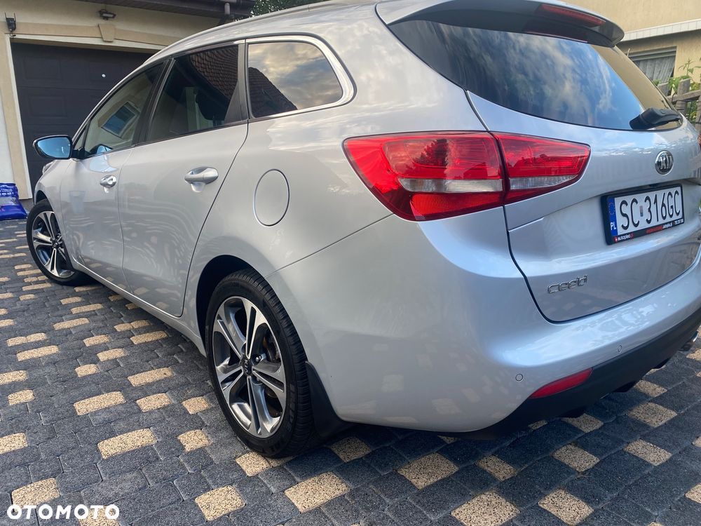 Kia Ceed 1.6 CRDi GT Line - 6