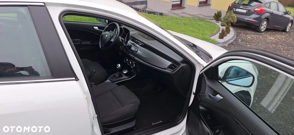 Alfa Romeo Giulietta - 10