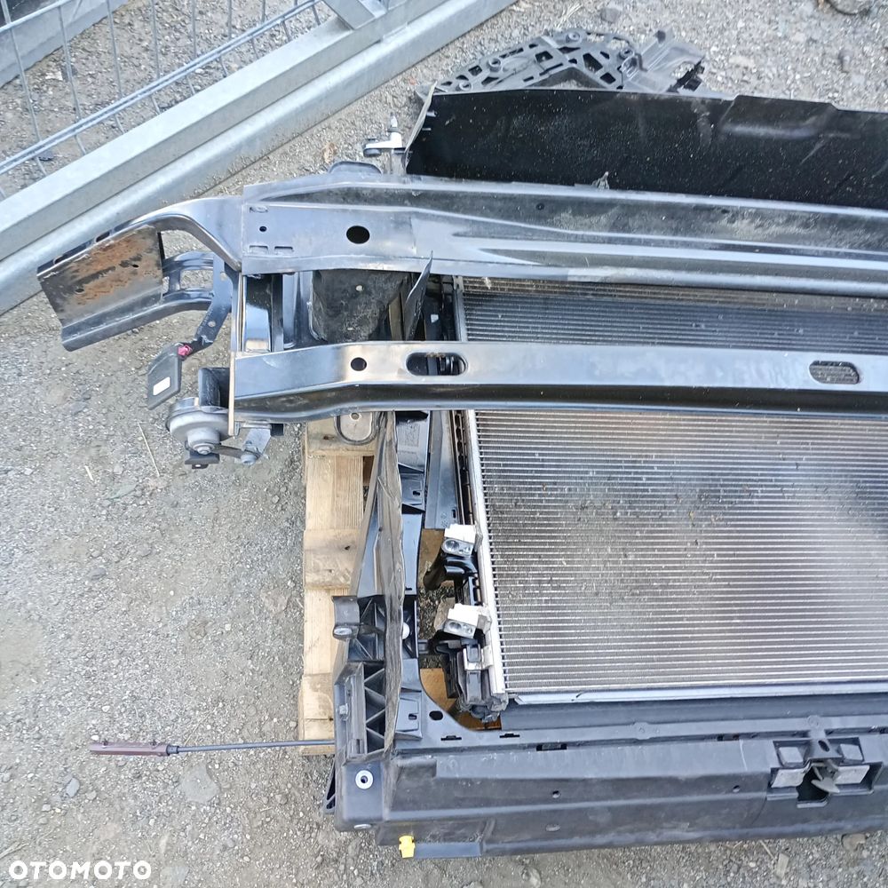 Przód Crafter II 2.0TDI - 15