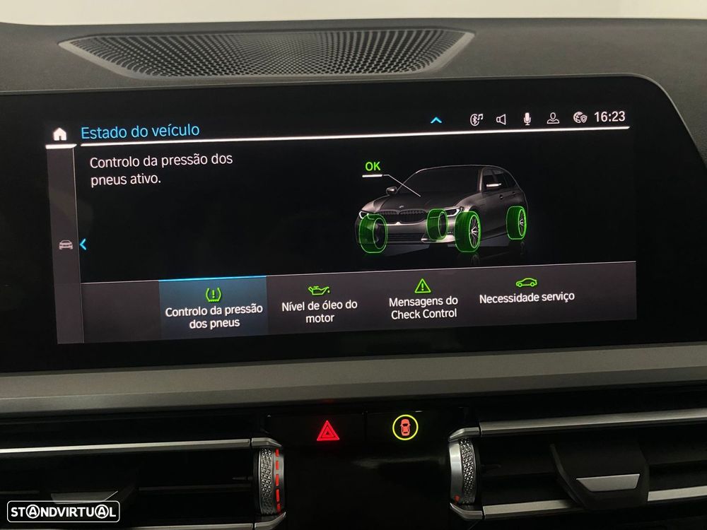 BMW 320 e Touring Corporate Edition Auto - 30