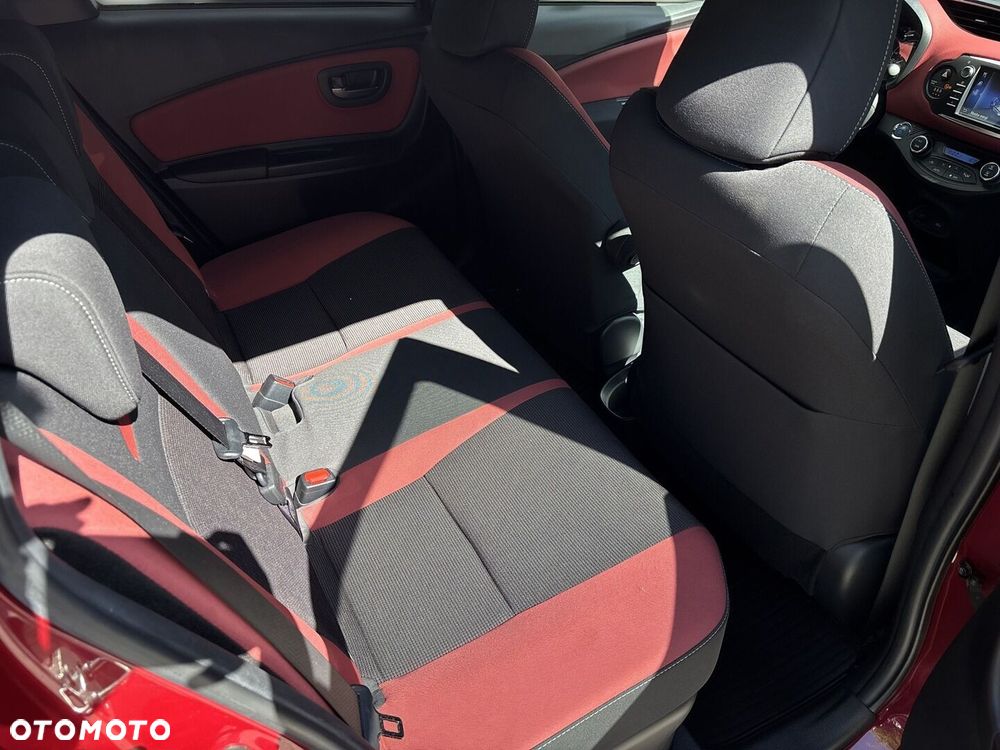 Toyota Yaris - 14