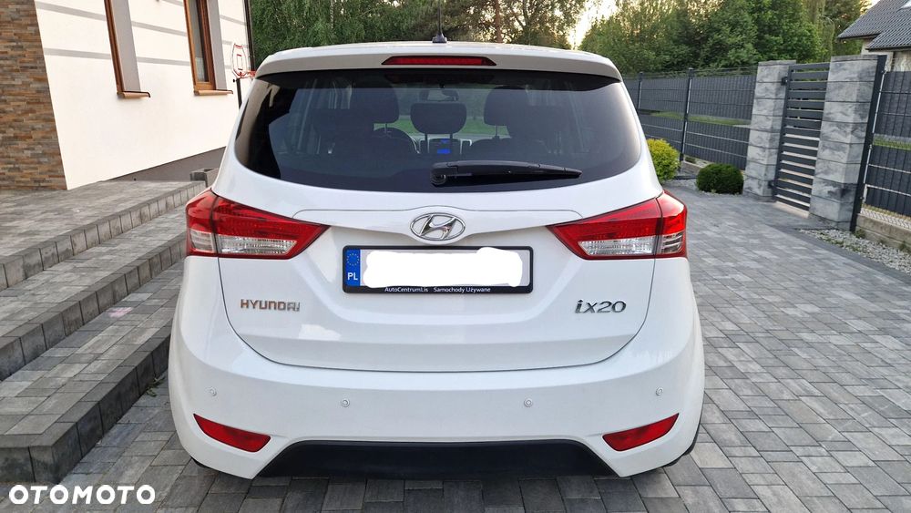 Hyundai ix20 1.6 Comfort - 12