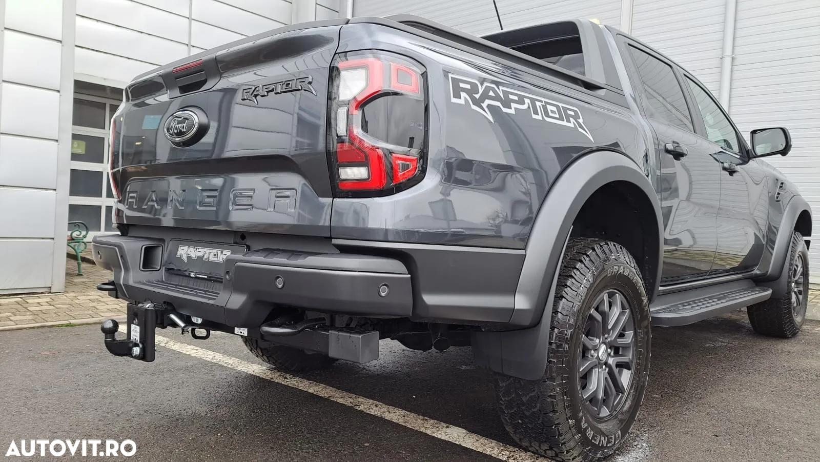 Ford Raptor - 35