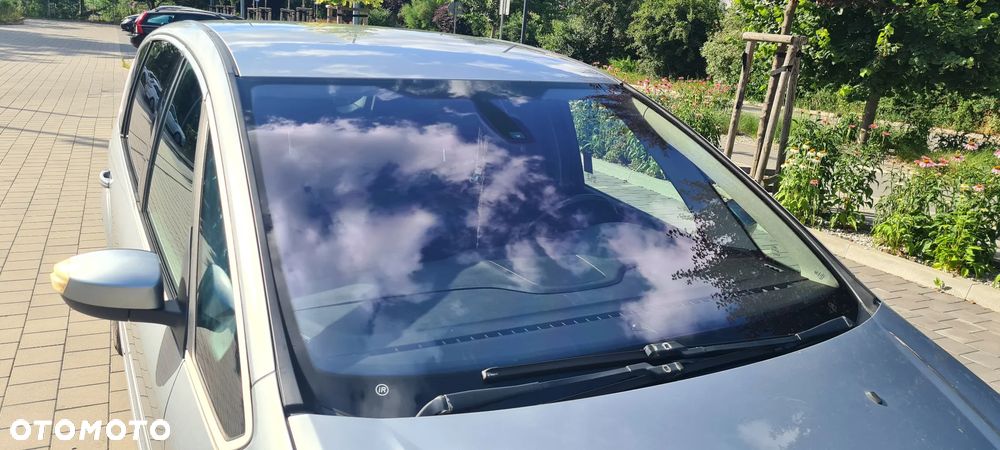 Ford S-Max 2.0 TDCi DPF Titanium - 16
