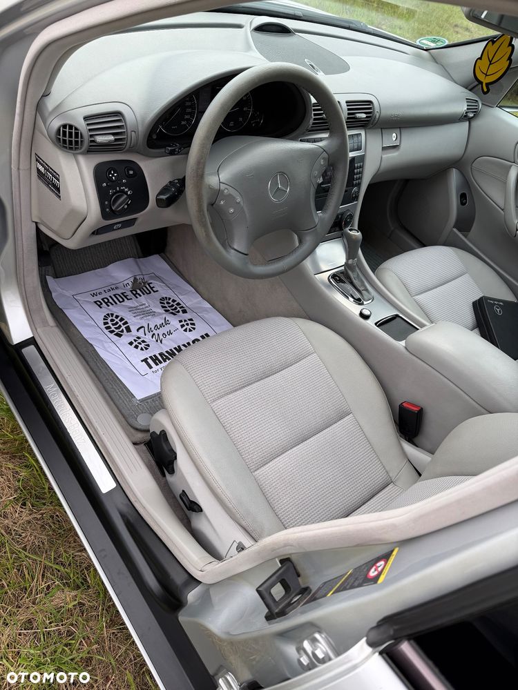 Mercedes-Benz Klasa C 200 T Kompressor Automatik Avantgarde - 6