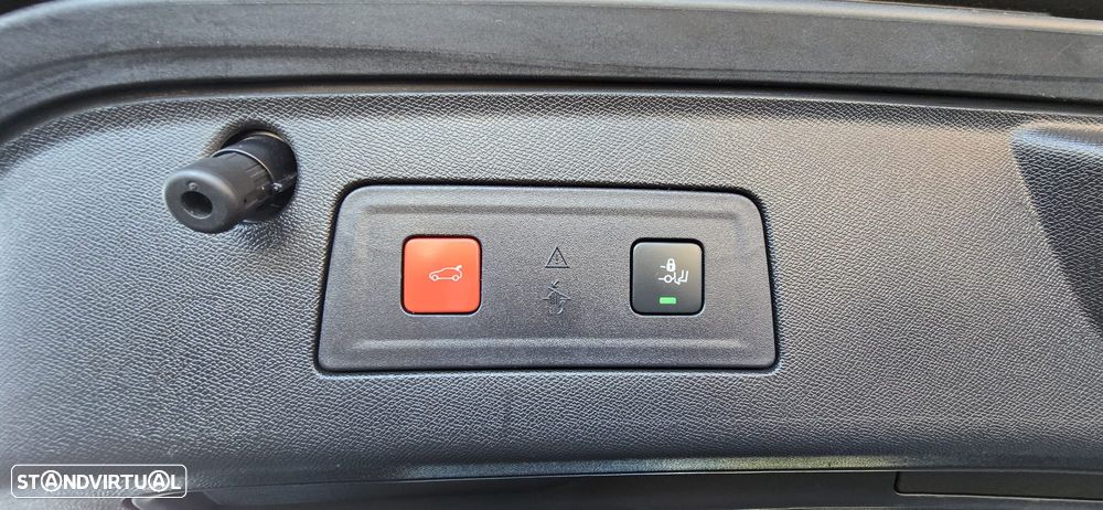 Peugeot 508 SW 1.6 Hybrid Allure Pack e-EAT8 - 30