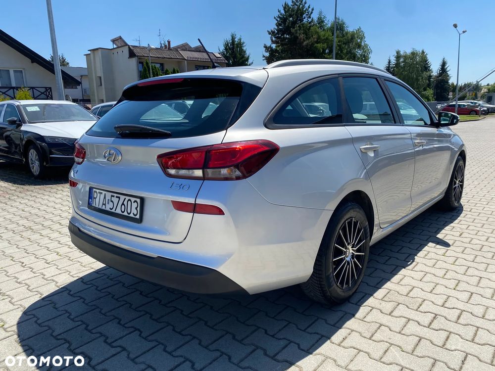 Hyundai i30 1.4 Comfort - 7