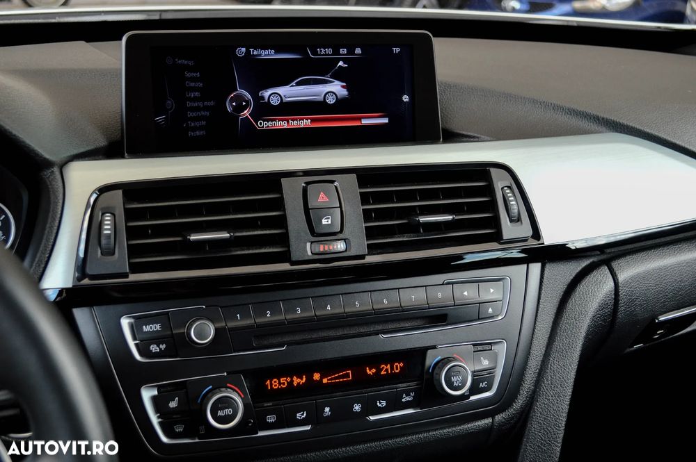 BMW Seria 3 320i Aut. M Sport - 12