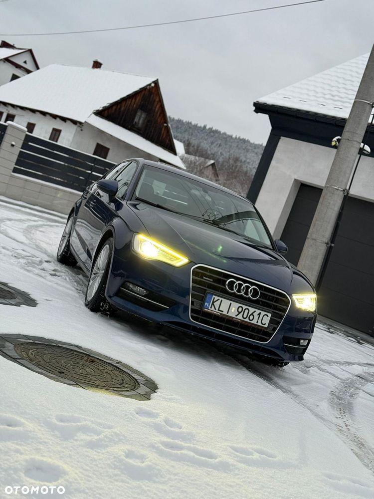 Audi A3 Sportback 2.0 TDI Ambiente S tronic - 1