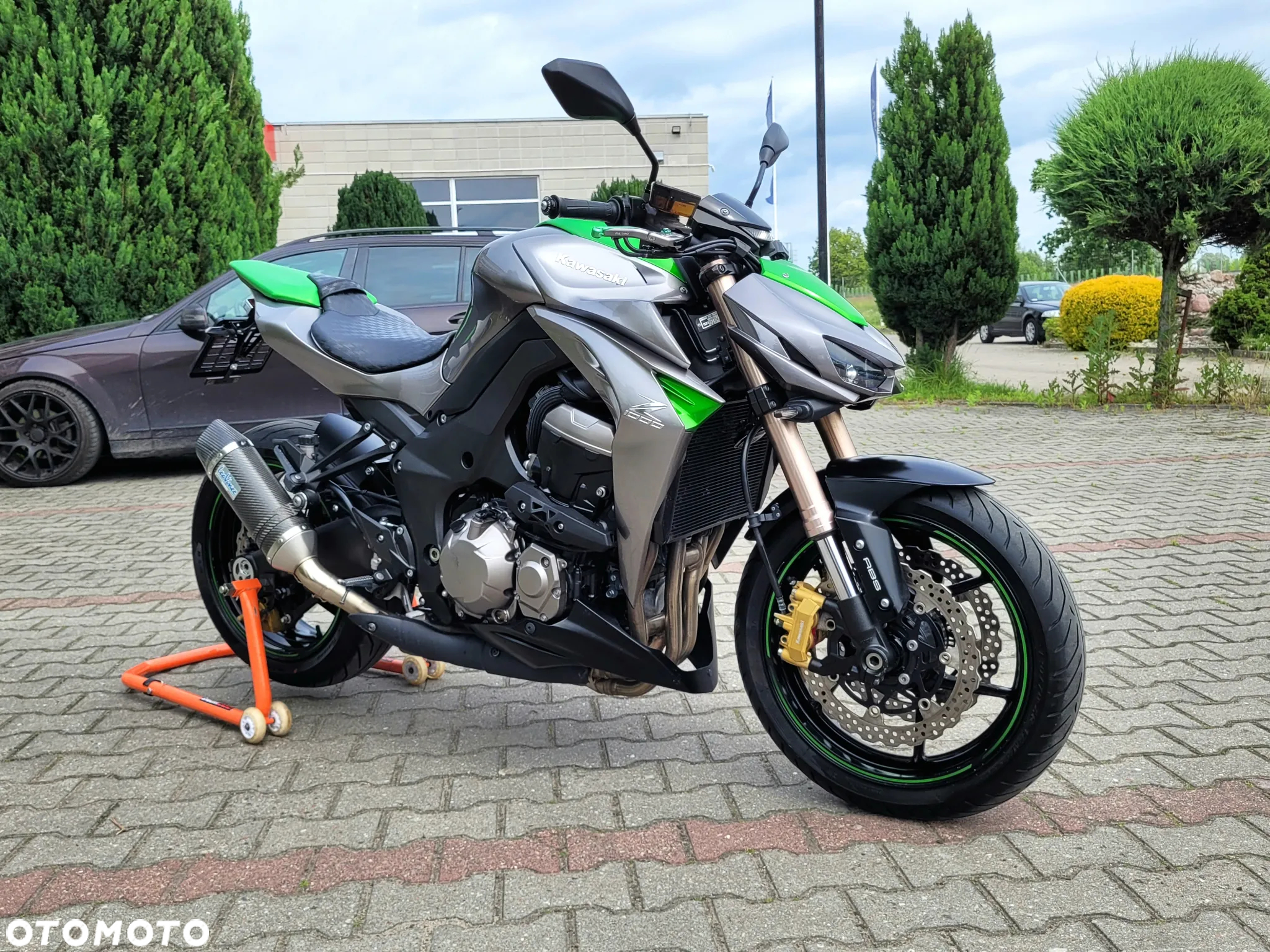 Kawasaki Z - 7