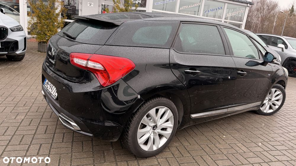 Citroën DS5 Hybrid4 EGS6 SportChic - 15