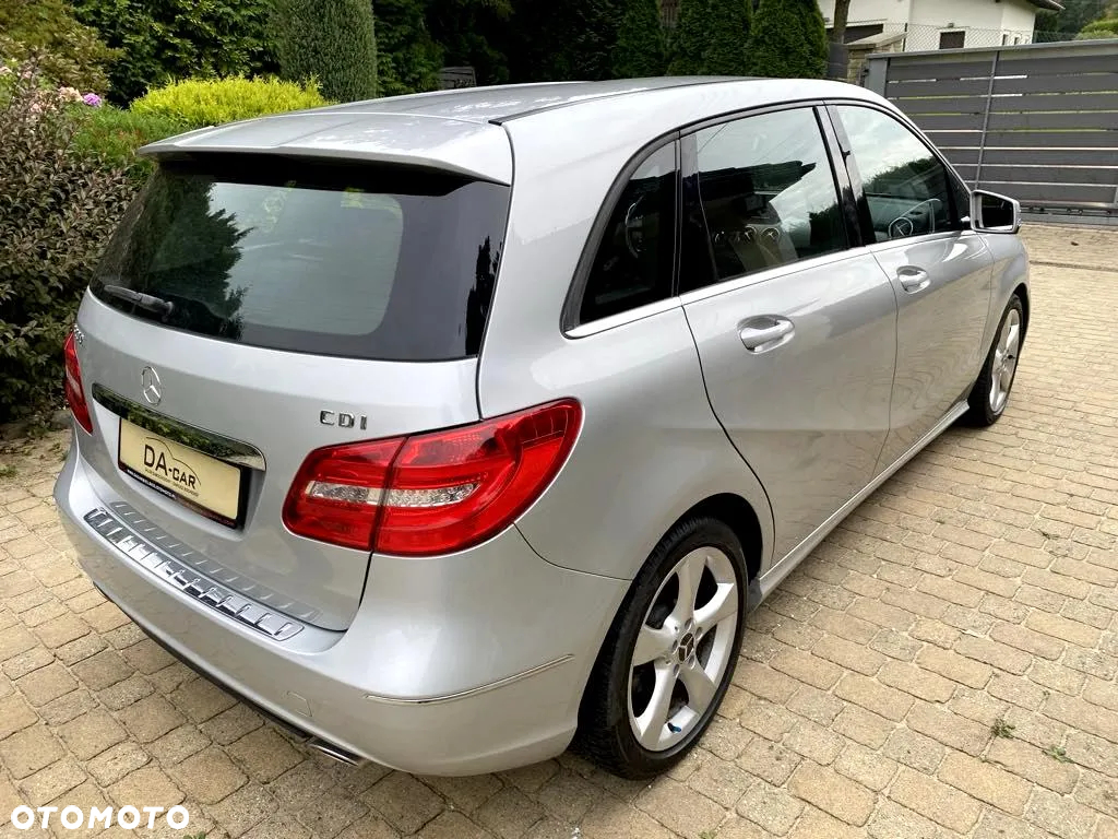 Mercedes-Benz Klasa B 200 CDI - 23