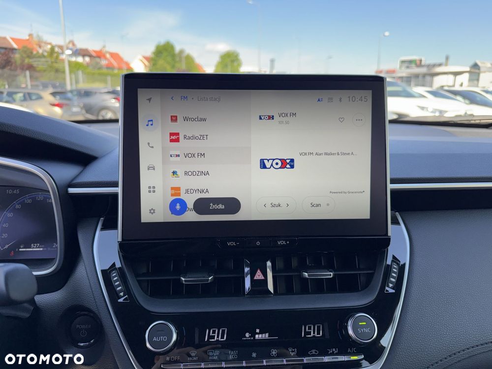 Toyota Corolla Cross 2.0 Hybrid Executive - 18