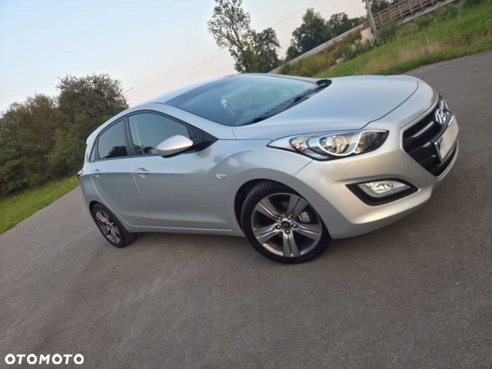 Hyundai i30 1.4 Family+ - 3