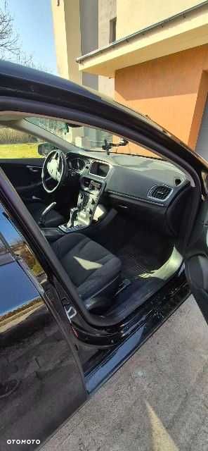 Volvo V40 - 8