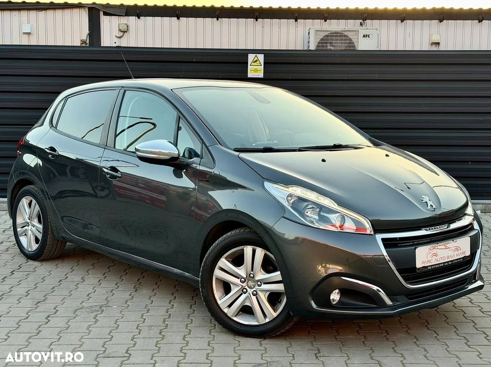 Peugeot 208 1.2 VTi Allure - 2