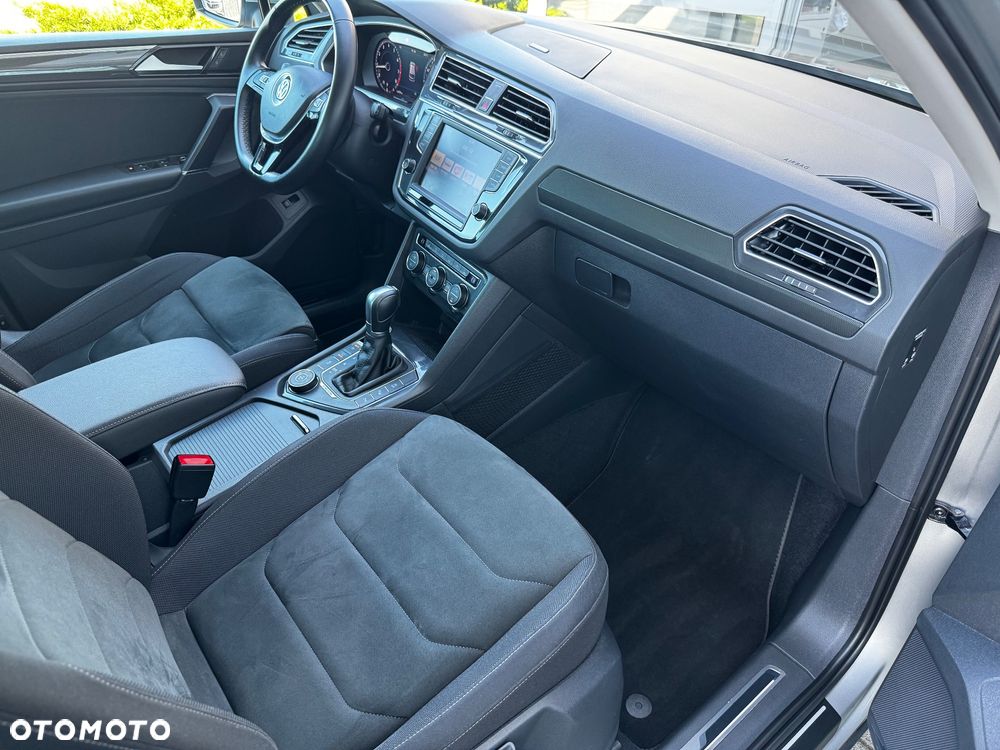 Volkswagen Tiguan 2.0 TSI 4Mot R-Style DSG - 17