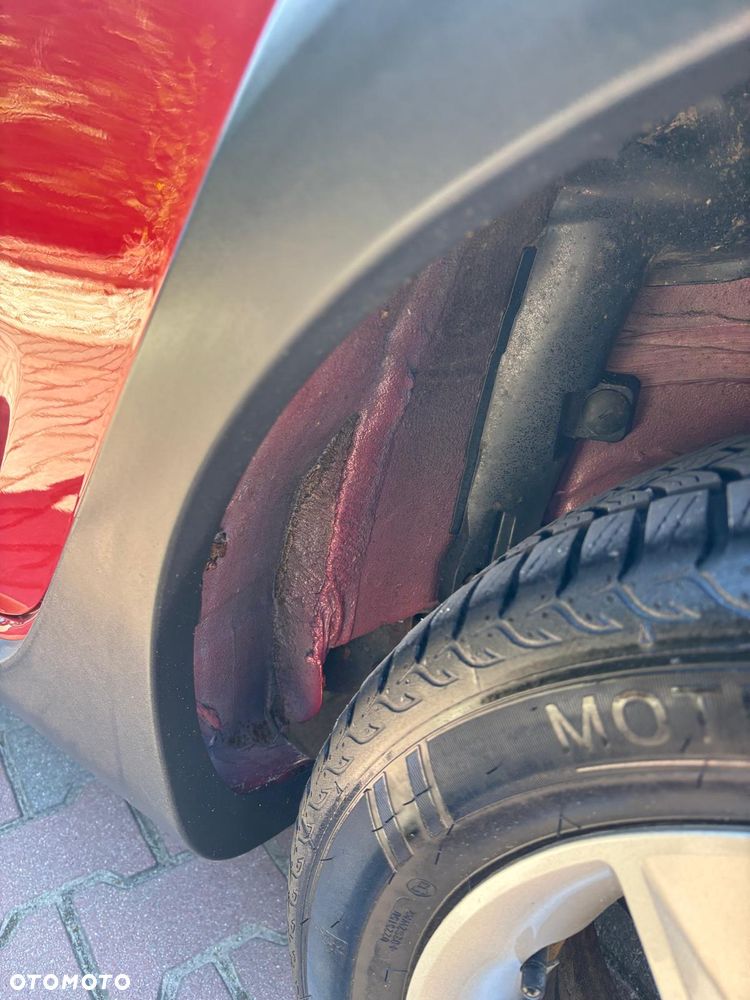 Dacia Sandero TCe 90 S&S Celebration - 38