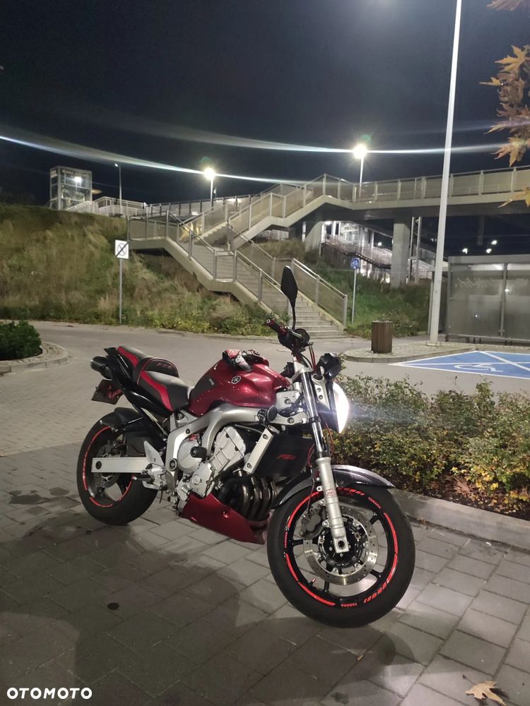 Yamaha FZ6 - 1