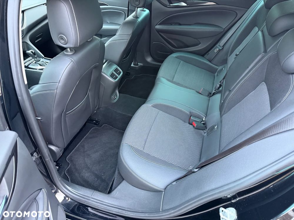 Opel Insignia 2.0 CDTI Business Elegance S&S - 24