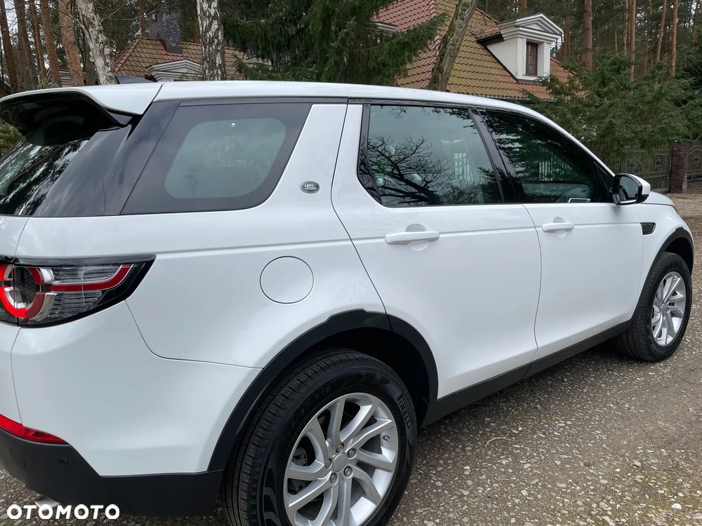 Land Rover Discovery Sport 2.0 TD4 HSE - 8