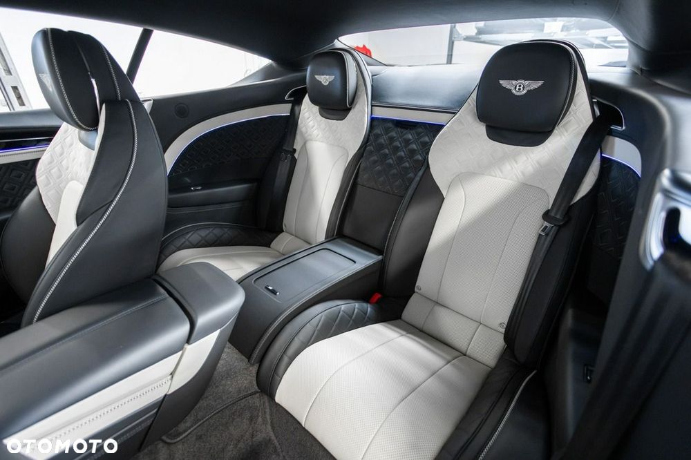 Bentley Continental GT - 27