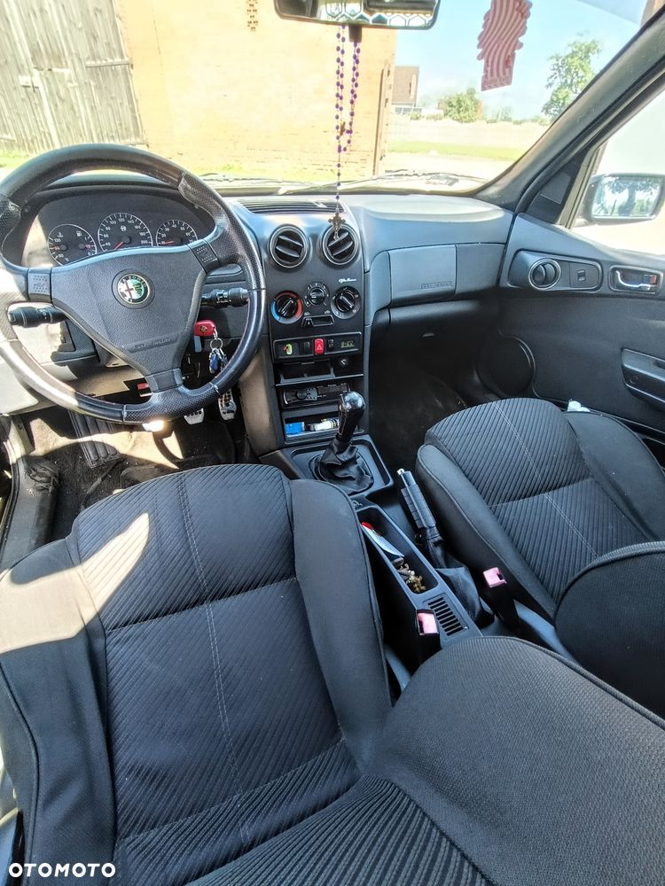 Alfa Romeo 145 - 7