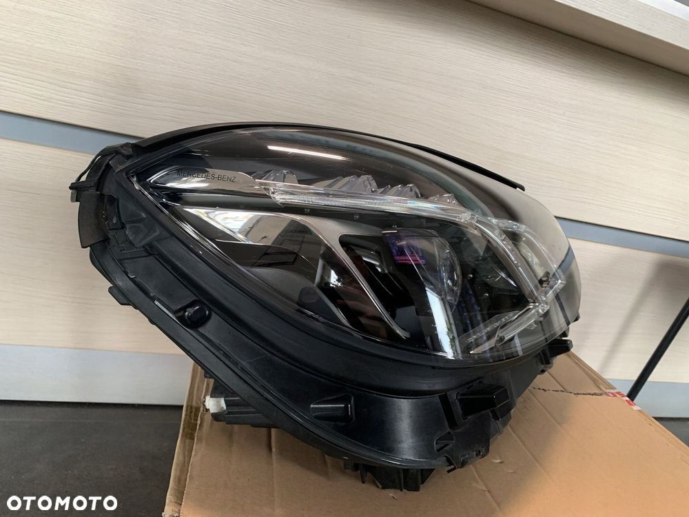Lampa prawa MERCEDES E KLASA W212 lift ILS - 2