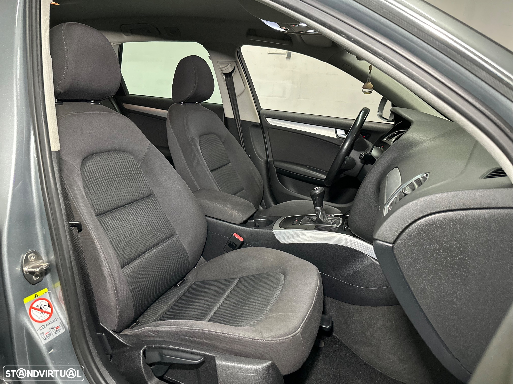 Audi A4 Avant 2.0 TDI Sport - 12