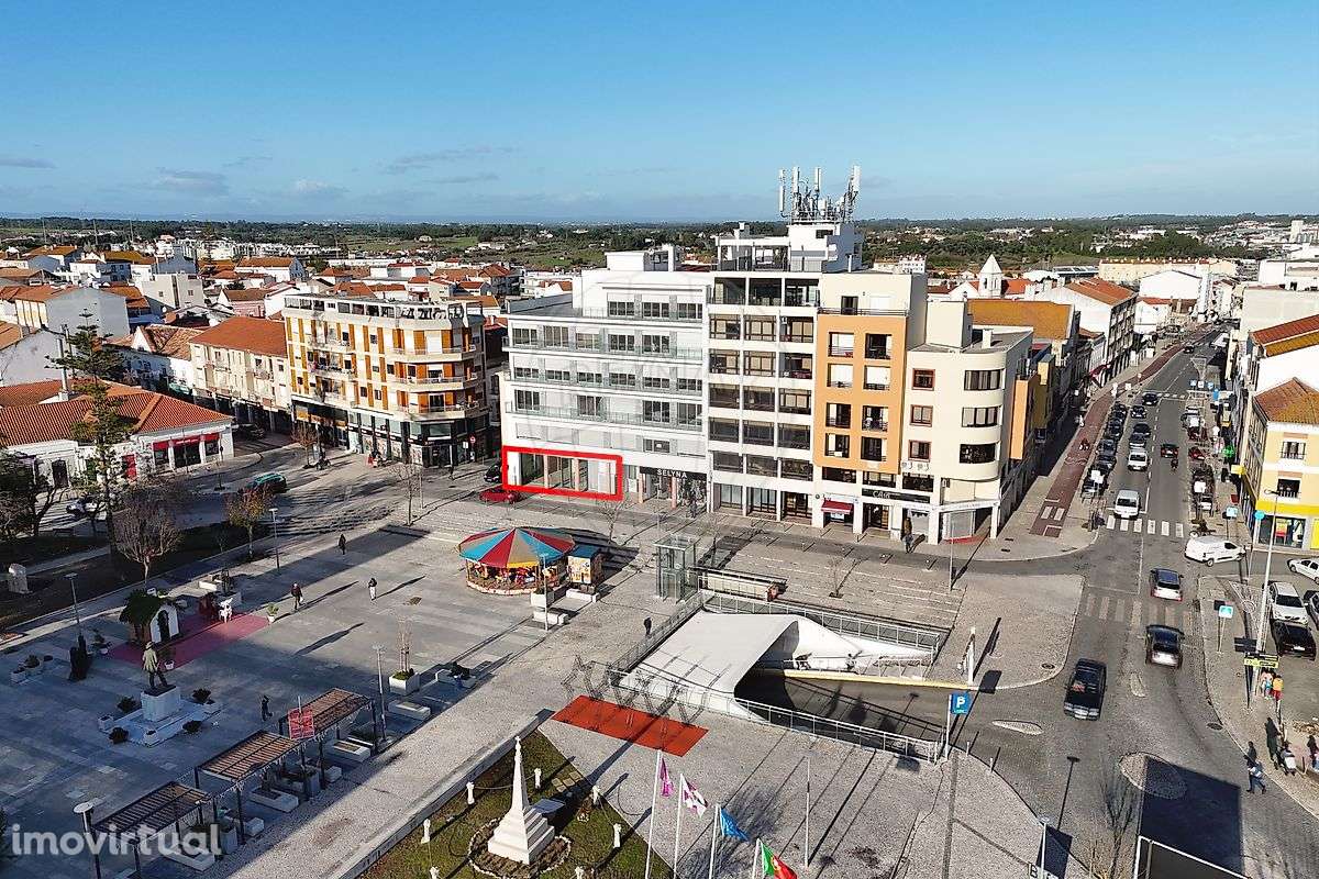 Loja  para arrendamento - Grande imagem: 2/19