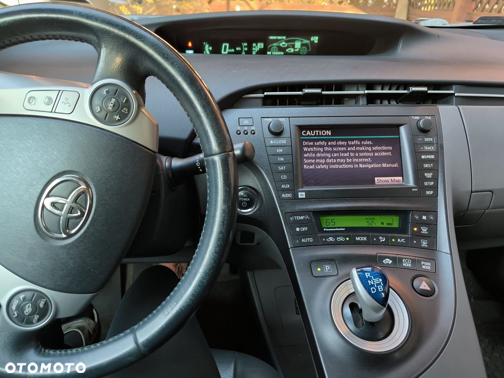 Toyota Prius - 16