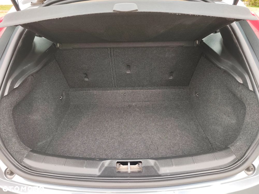 Volvo V40 - 15