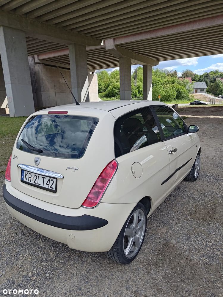 Lancia Ypsilon 1.3JTD Platino - 13