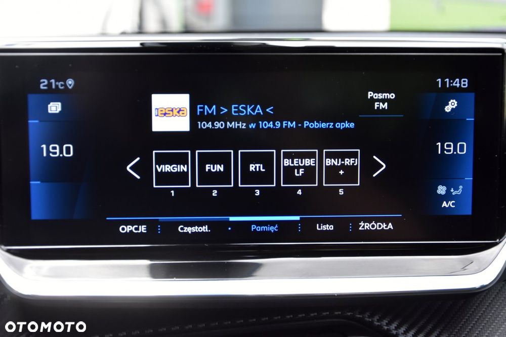 Peugeot 2008 ver-puretech-130-eat8-gt - 34