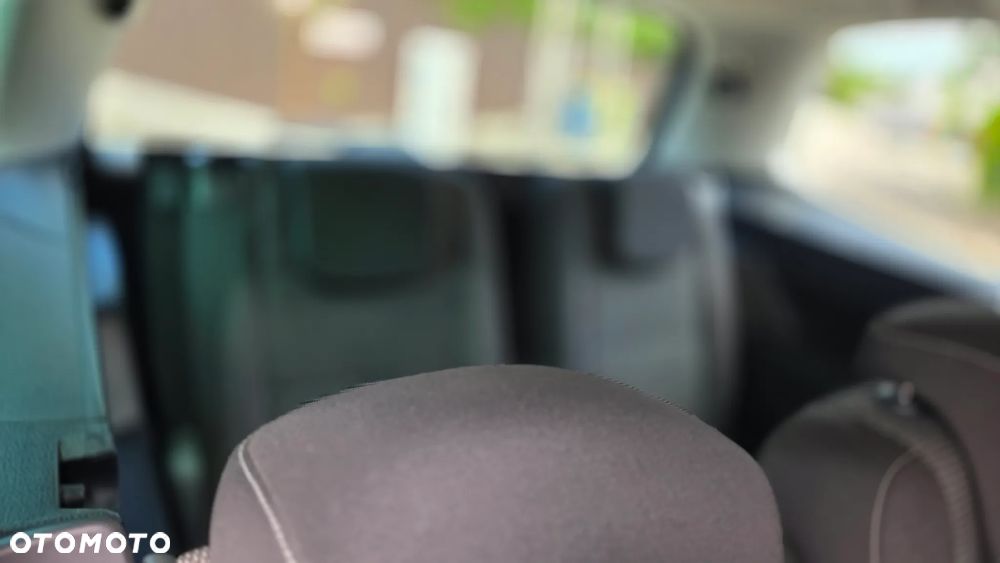Volkswagen Sharan 2.0 TDI Highline DSG - 18