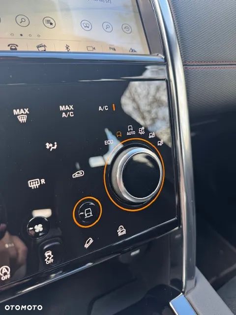 Land Rover Discovery Sport 2.0 D180 R-Dynamic SE - 26