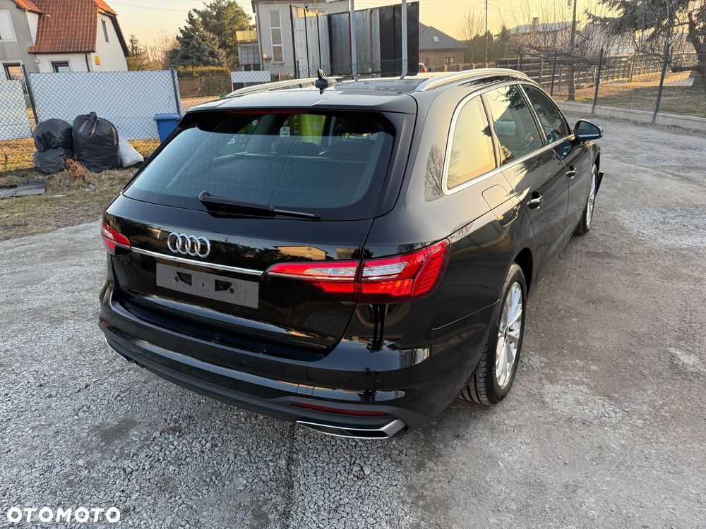 Audi A4 Avant 30 TDI S tronic advanced - 9