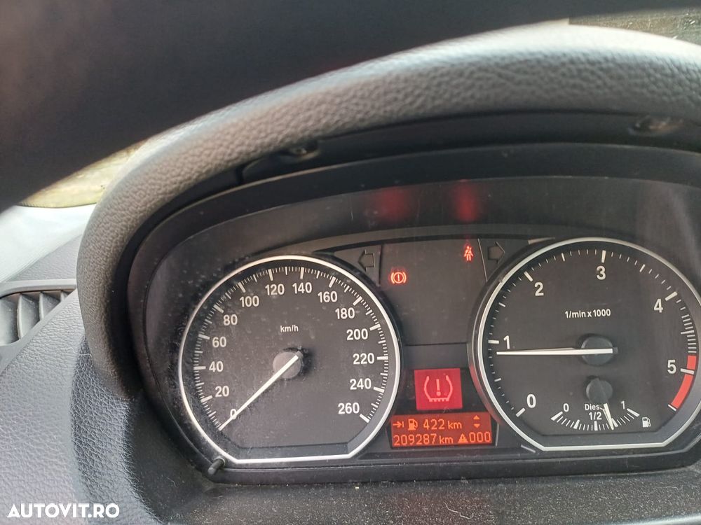 BMW Seria 1 120d - 6