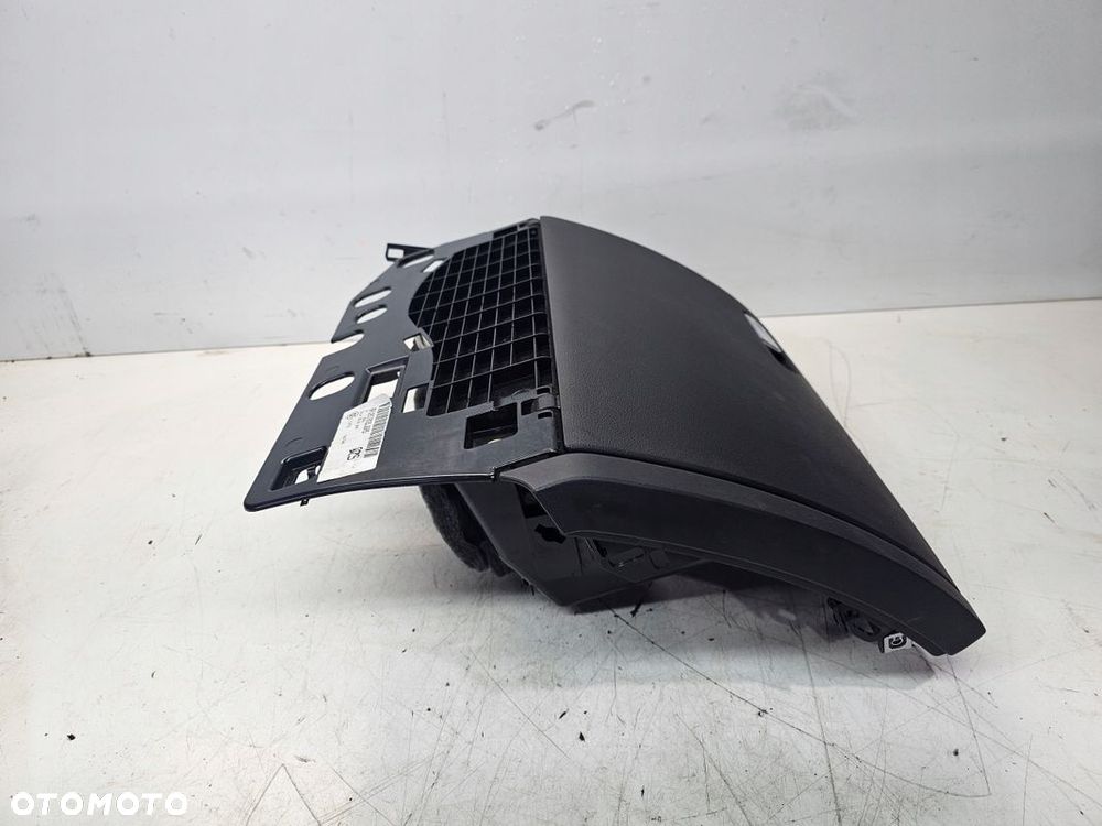 SCHOWEK PASAŻERA AUDI Q5 8R 8R1857035H 6PS - 4