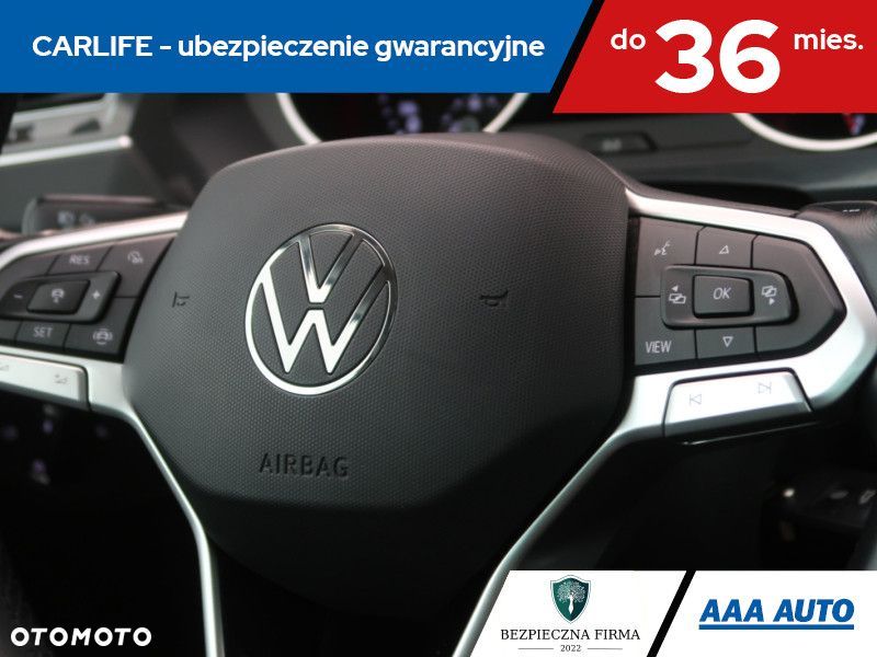 Volkswagen Tiguan - 19