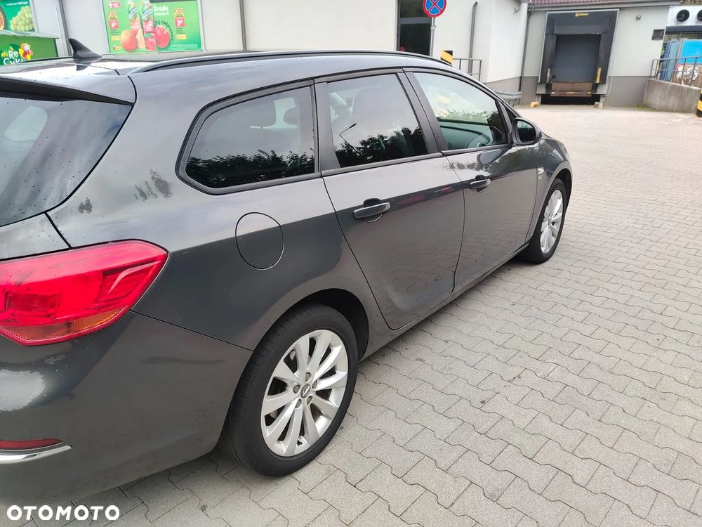 Opel Astra 1.4 T Sport EU6 - 9