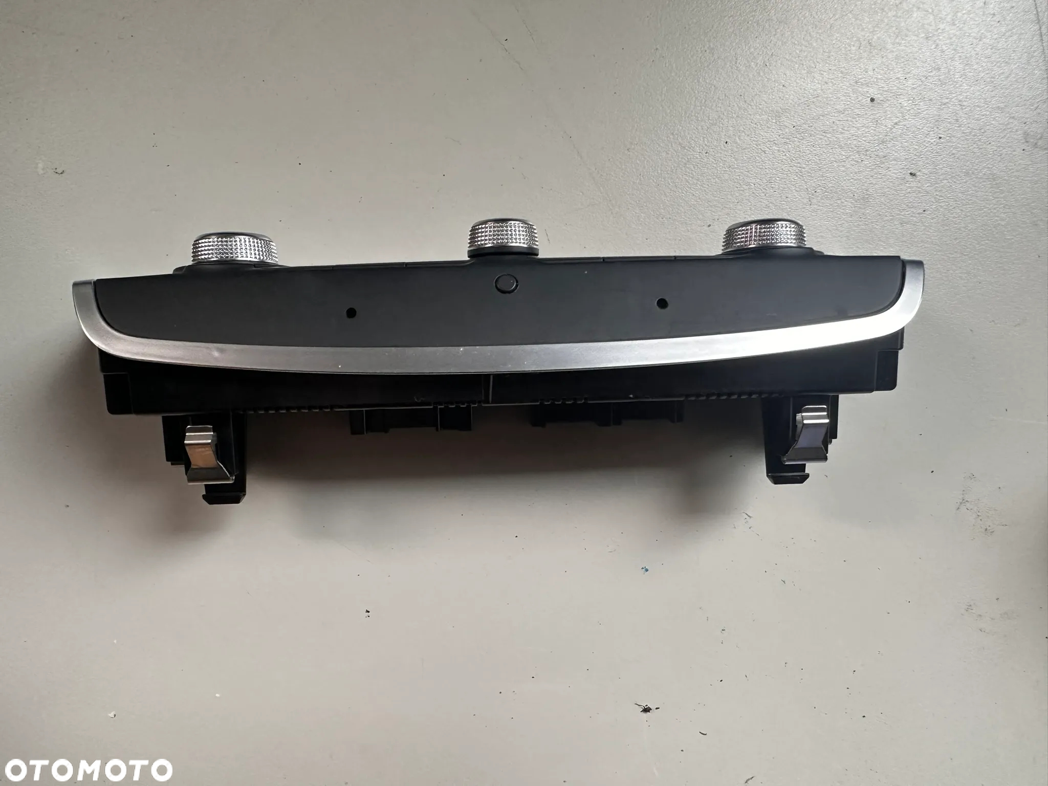 Panel sterownik klimatyzacji Audi A3 S3 8V 8V0820043D - 4