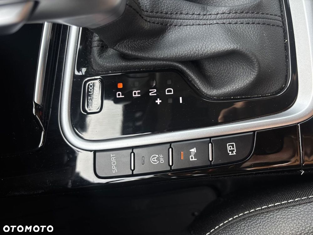 Kia Ceed - 26