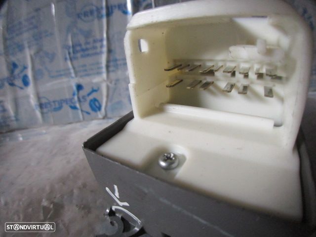 Interruptor Inter4481 TOYOTA AURIS 1 FASE 1 2007 1.6I 125CV 5P PRETO VIDROS FE Apoio Danificado TOYOTA AURIS 1 FASE 1 2009 2.0 D4D 126CV 5P AZUL - 4