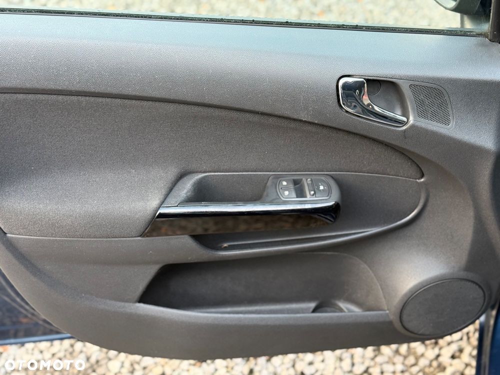 Opel Corsa 1.4 16V Active - 16