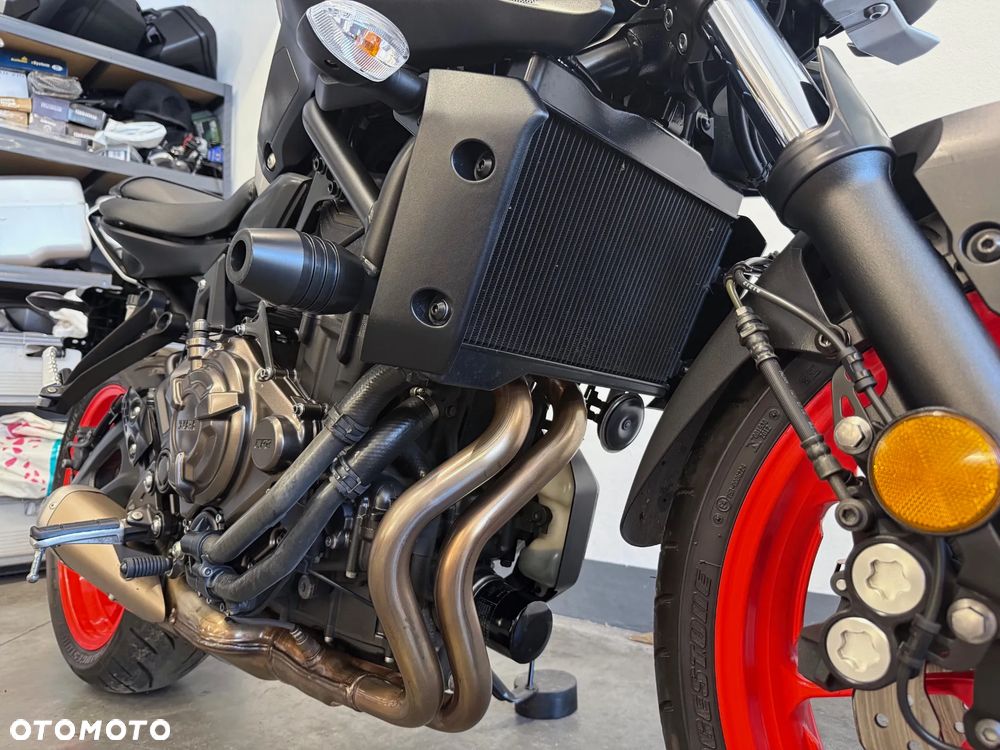 Yamaha MT - 20